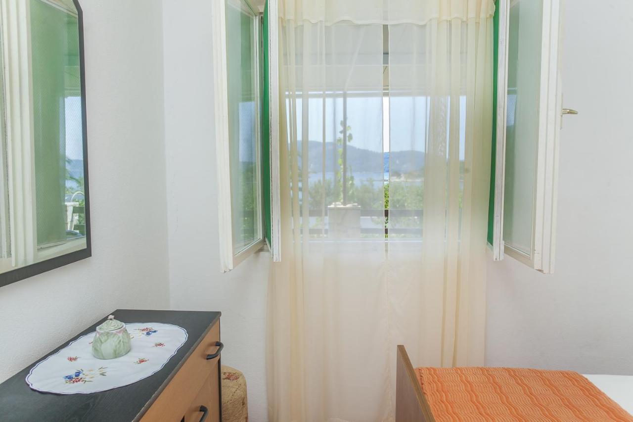Holiday Home Neda Vela Luka Ngoại thất bức ảnh