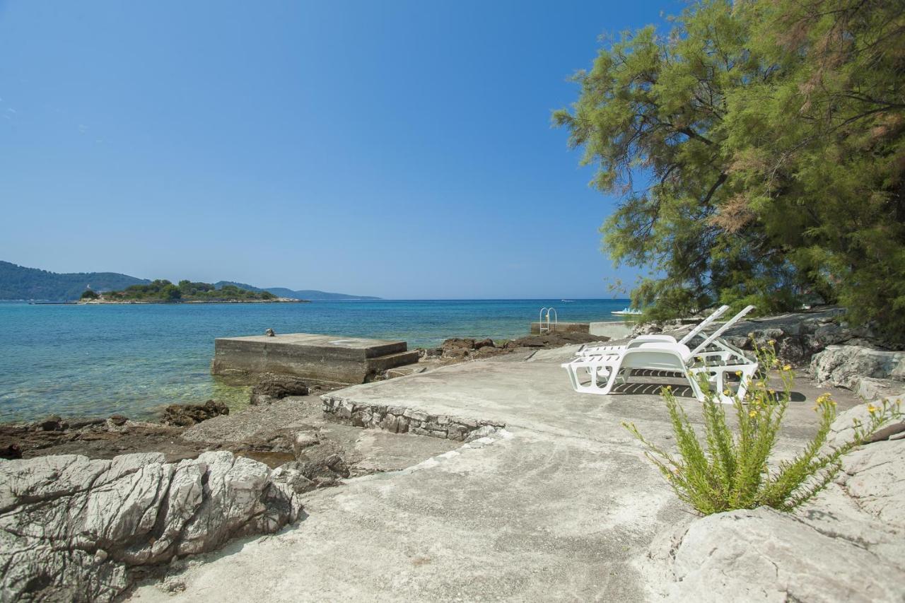 Holiday Home Neda Vela Luka Ngoại thất bức ảnh